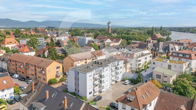 2 BALKONE + STELLPLATZ: VERMIETETE KAPITALANLAGE IN NECKARNÄHE